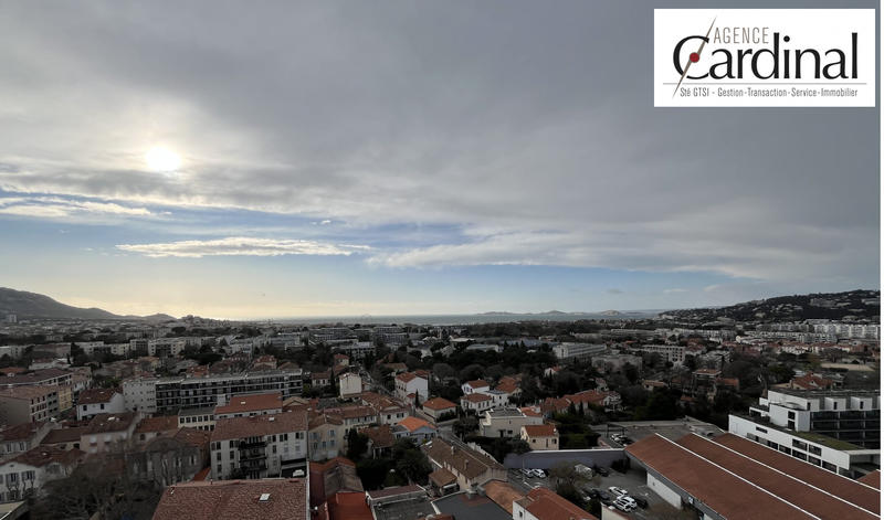 Appartement - 108 m² - 5 pièces