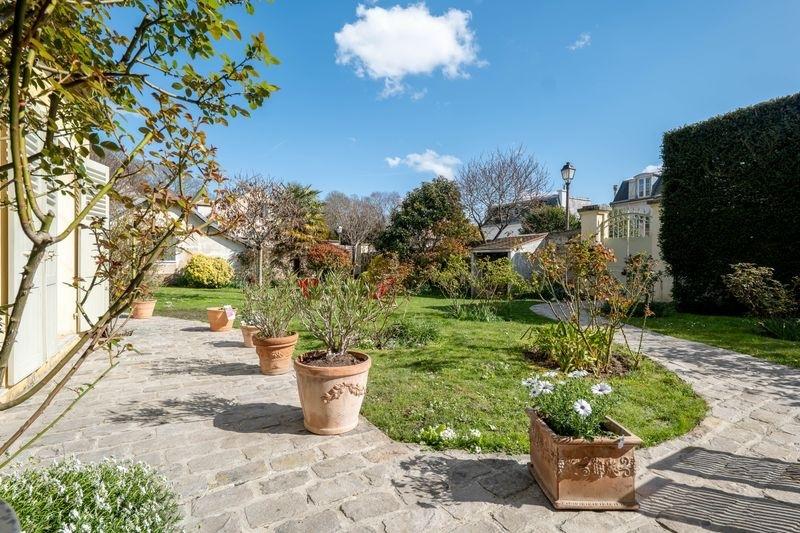 Maison - 210 m² - 8 pièces