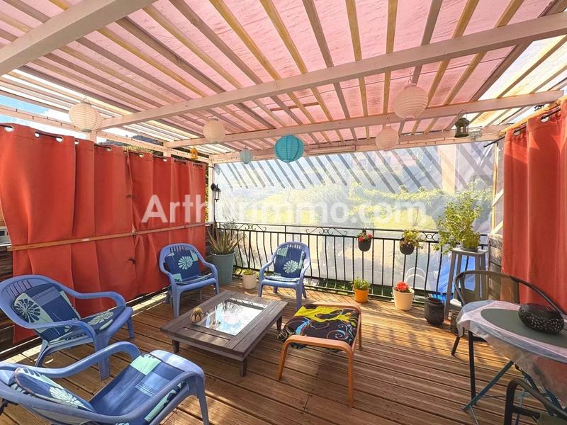 Maison - 98 m² - 7 pièces