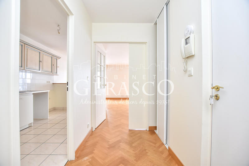 Appartement - 71 m² - 3 pièces