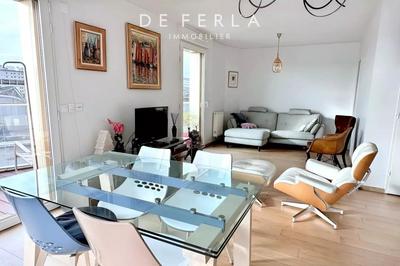 Appartement - 79 m² - 3 pièces