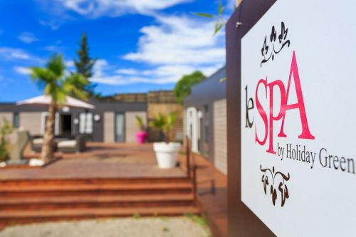 Le Spa by Holiday Green