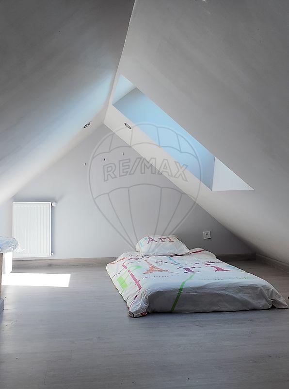 Maison - 112 m² - 7 pièces