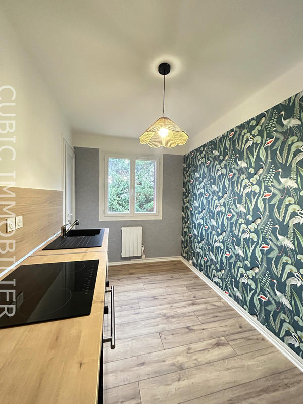 Appartement - 65 m² - 4 pièces