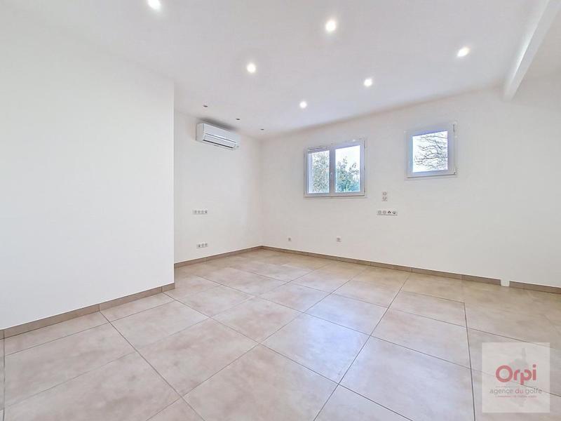 Maison - 77 m² - 3 pièces