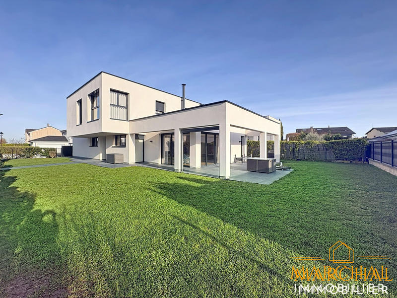 Villa - 202 m² - 5 pièces