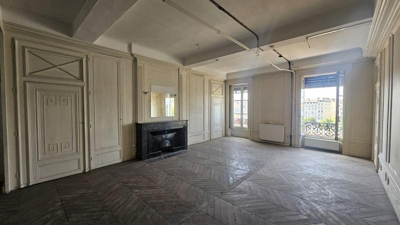 Appartement - 120 m² - 4 pièces