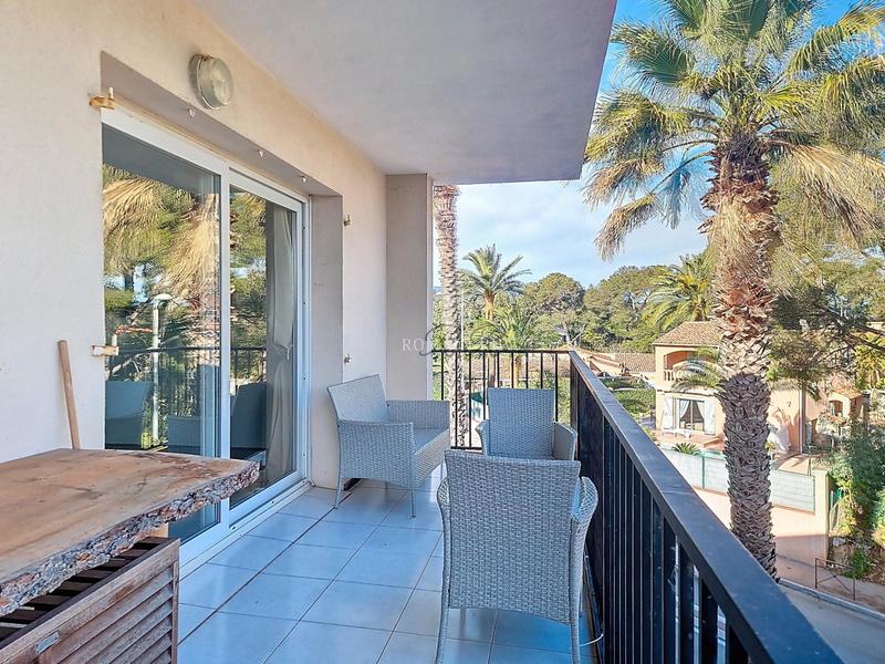 Appartement - 93 m² - 4 pièces