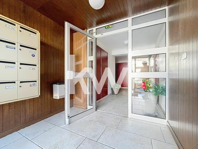 Appartement - 93 m² - 4 pièces