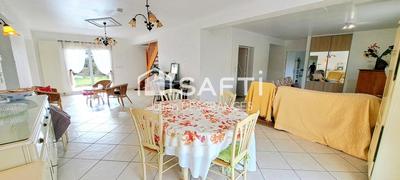 Maison - 355 m² - 15 pièces