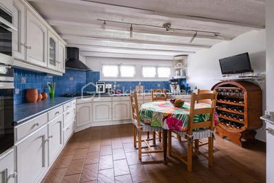 Maison - 146 m² - 7 pièces