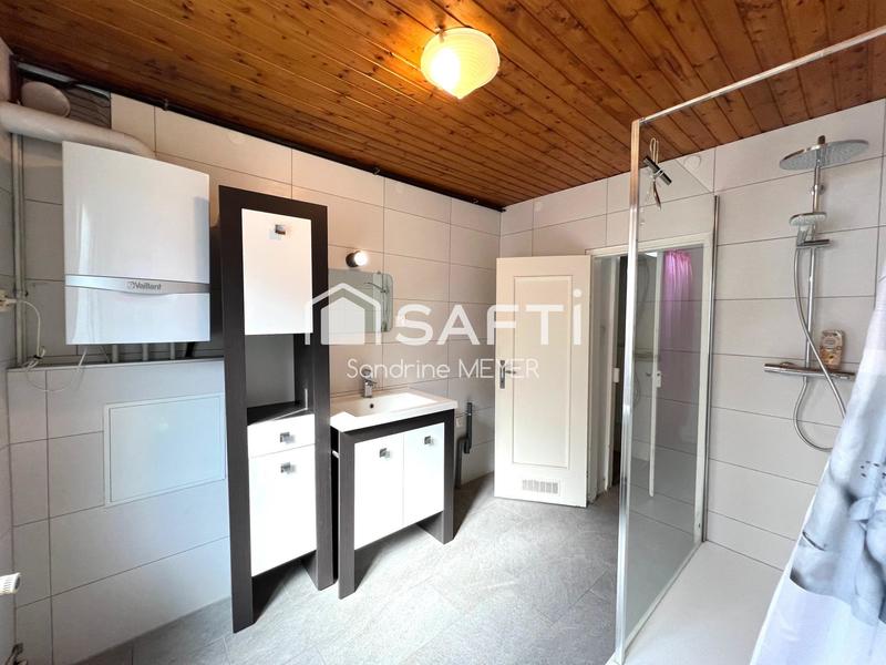 Maison - 249 m² - 7 pièces