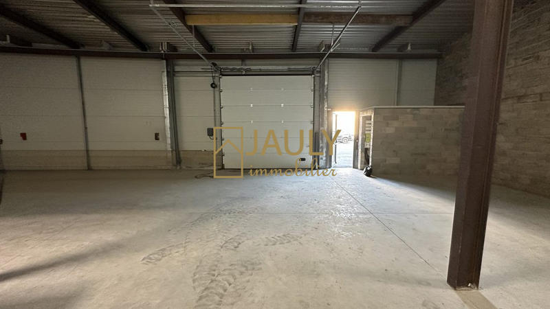 Local commercial - 325 m²