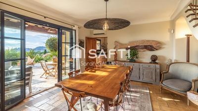 Villa - 173 m² - 5 pièces