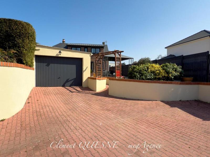 Maison - 121 m² - 4 pièces