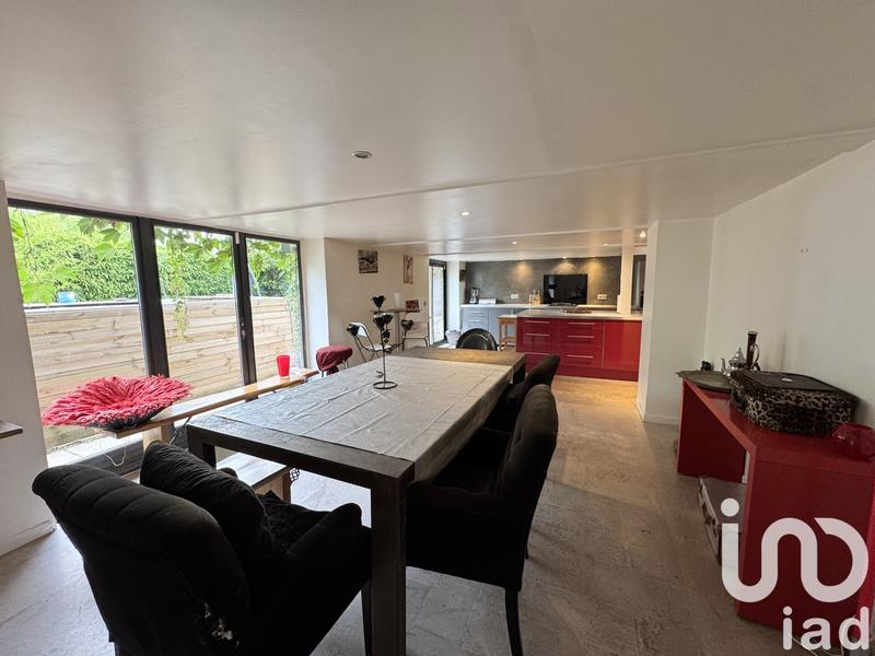 Loft - 180 m² - 4 pièces