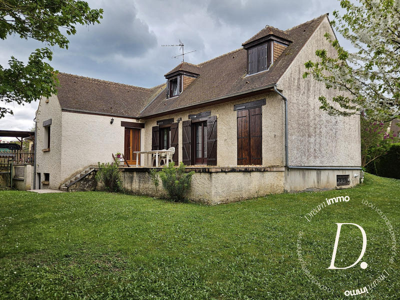 Maison traditionnelle - 120 m² - 6 pièces