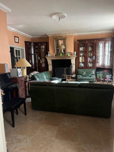 Maison - 500 m² - 10 pièces