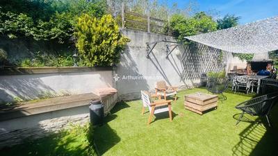 Maison - 150 m² - 7 pièces