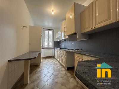 Maison de ville - 141 m² - 5 pièces