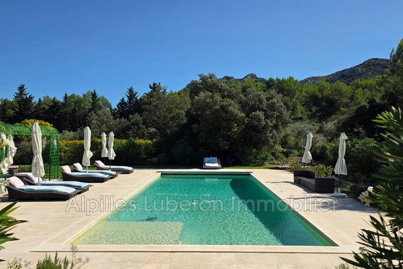 Demeure - 275 m² - 8 pièces