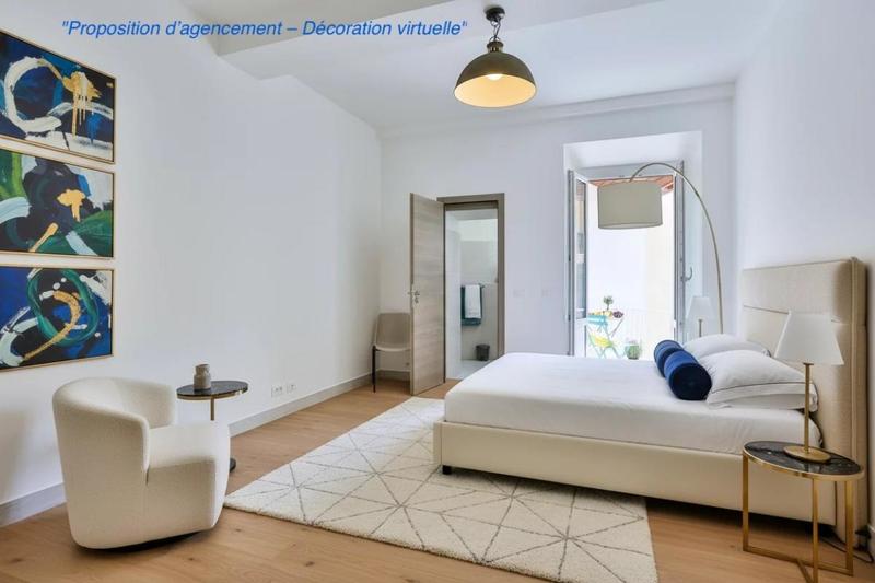 Appartement - 120 m² - 5 pièces