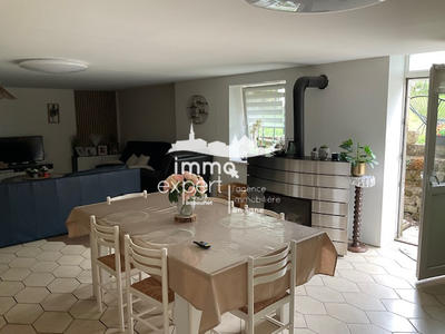 Maison de village - 145 m² - 7 pièces