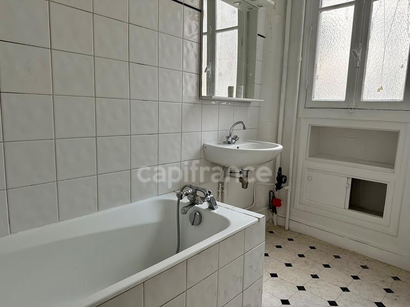 Appartement bourgeois - 62 m² - 2 pièces