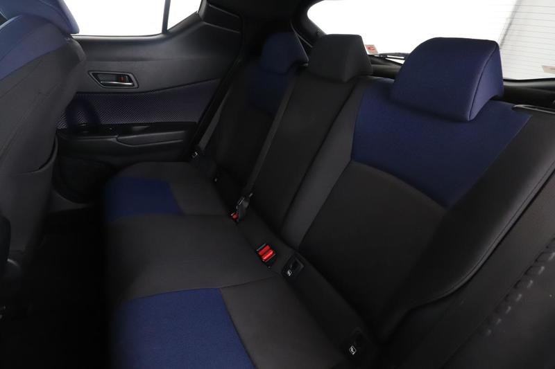 Toyota c-Hr 1.8 Hybride Graphic 122 ch