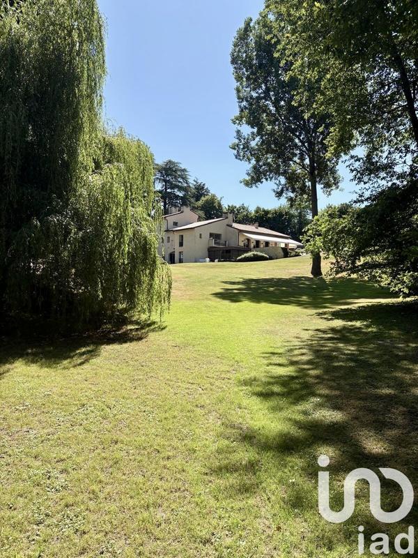 Maison de maîtres - 503 m² - 10 pièces