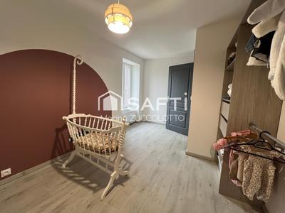 Maison - 88 m² - 4 pièces