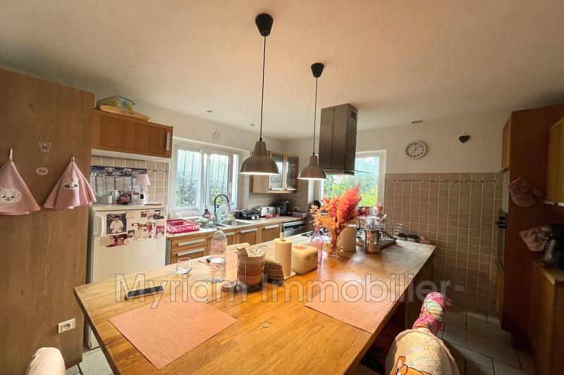 Maison - 142 m² - 4 pièces