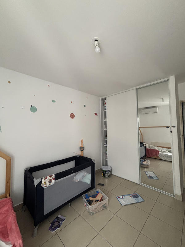 Appartement - 81 m² - 3 pièces