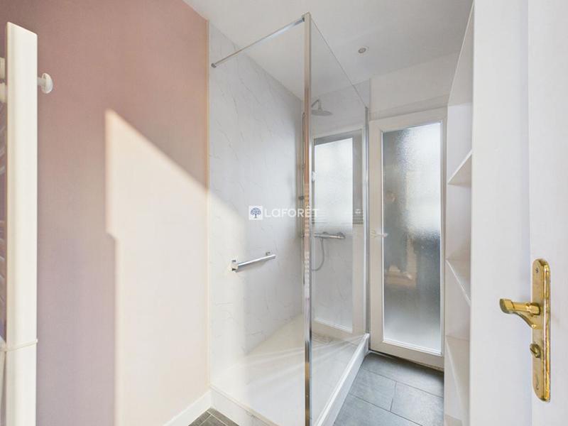 Appartement - 87 m² - 5 pièces