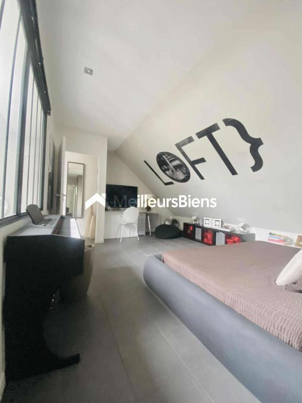 Maison - 145 m² - 7 pièces