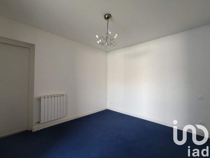 Maison - 385 m² - 5 pièces