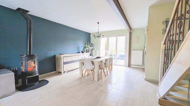 Maison - 95 m² - 4 pièces