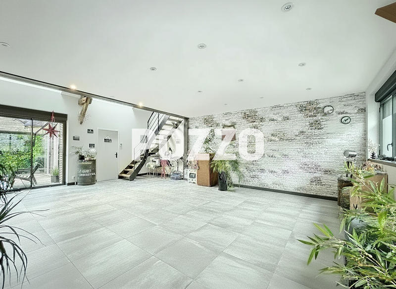 Maison - 115 m² - 5 pièces