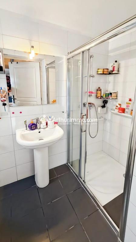 Maison - 83 m² - 4 pièces