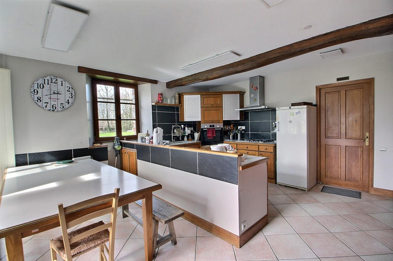 Longère - 215 m² - 9 pièces