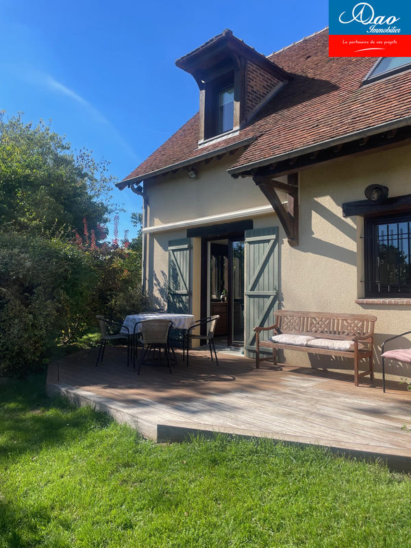 Maison - 192 m² - 8 pièces