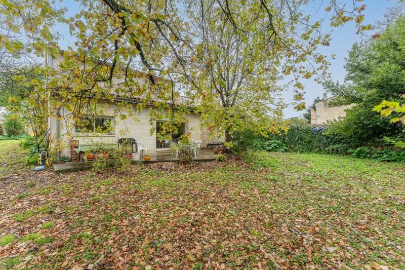 Maison - 160 m² - 9 pièces