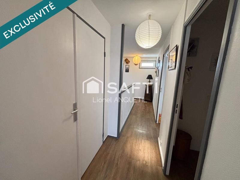 Maison - 94 m² - 5 pièces