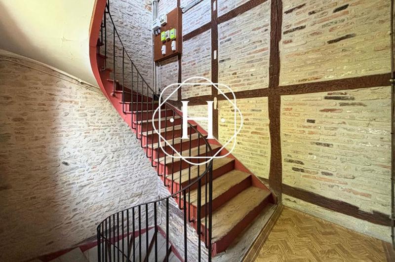 Appartement - 104 m² - 4 pièces