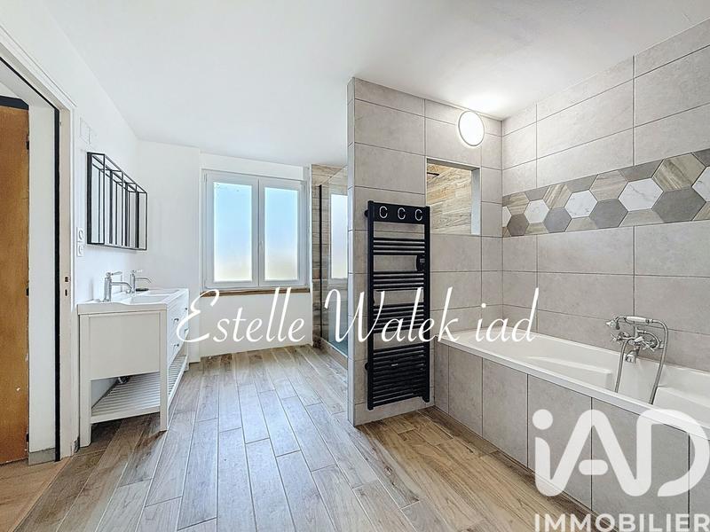 Maison - 125 m² - 5 pièces