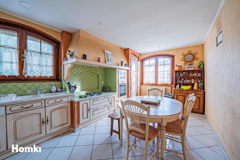 Maison - 127 m² - 6 pièces