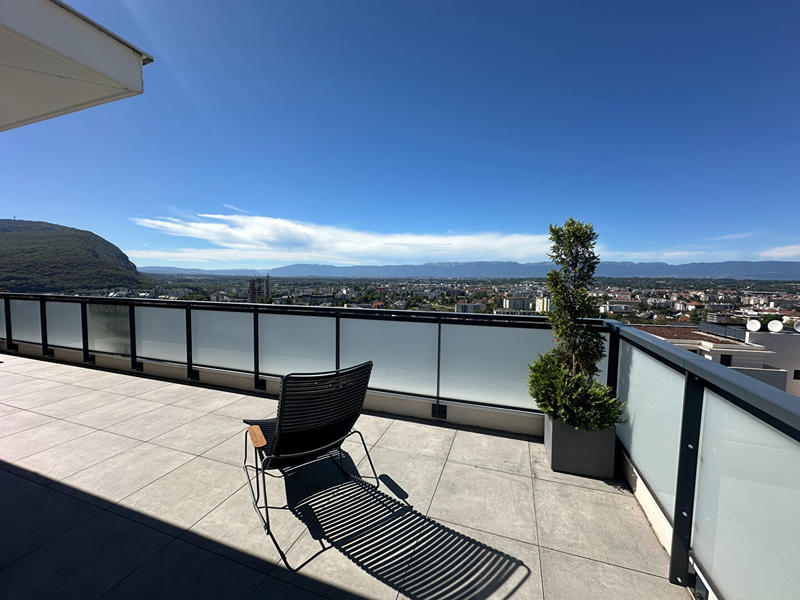 Appartement - 89 m² - 4 pièces