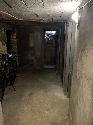 Appartement - 1 m² - 7 pièces