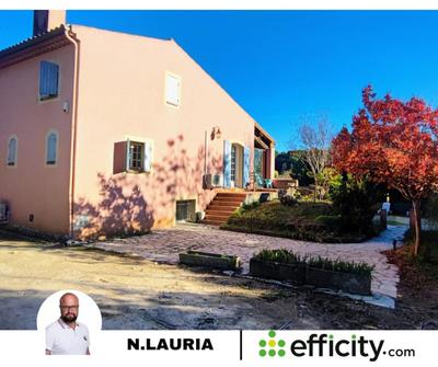 Maison - 140 m² - 4 pièces