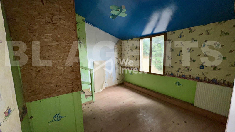 Maison - 91 m² - 8 pièces